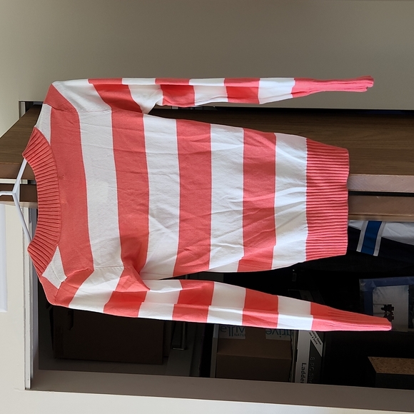 NWT Orange and White Striped V-neck Sweater - Picture 2 of 6